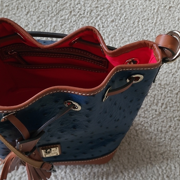 Dooney & Bourke Navy and Tan Shoulder Bag - Picture 3 of 5